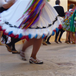 De Magie van de Traditionele Dansen van Ibiza