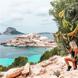 Top 10 meest Instagram-waardige plekken op Ibiza: Een fotogenieke reisgids